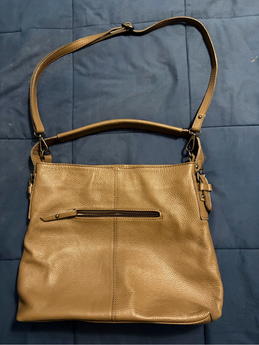 Vera Pelle Tan Pebbled Leather Shoulder Bag